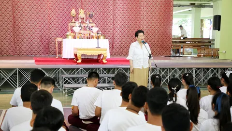 มูลนิธิส่งเสริมศิลปาชีพฯ จัดพิธีคำนับครูนาฏศิลป์