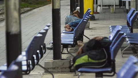 วิถีชีวิต “คนเร่ร่อน” ปัญหาที่ไร้ทางแก้