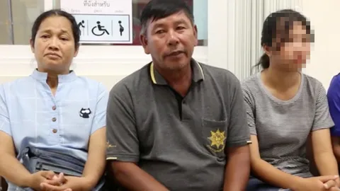 แม่ลูกสุดช็อก เจอหมายเรียก ตร. พบพัสดุส่งถึง ซุกยาอีกว่า 4 พันเม็ด  