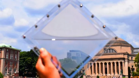 สารเคลือบโพลิเมอร์ควบคุมแสงและความร้อน