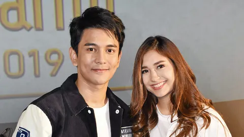 "กัน" ควง "มารี" เบิร์ธเดย์ร่วมพ่อแม่-แฟนคลับ 