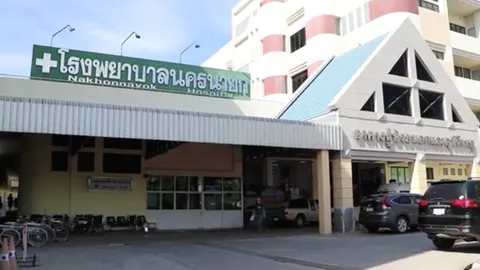 เด็ก ม.2 ที่สไลด์ราวบันไดพลัดตกอาคารเรียนใน ร.ร.ดัง เสียชีวิตแล้ว