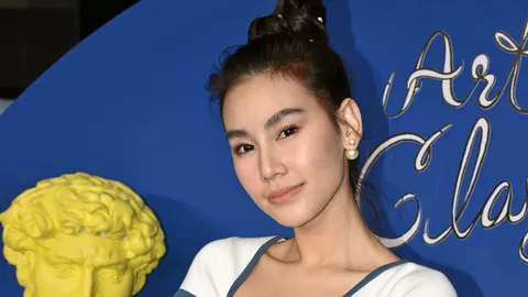 คลื่นรบกวน : ดาว-พิมพ์ทอง ตอบเมนต์ คารีสา แบบแซ่บสไตล์ ว่า “เที่ยวนรกมา”