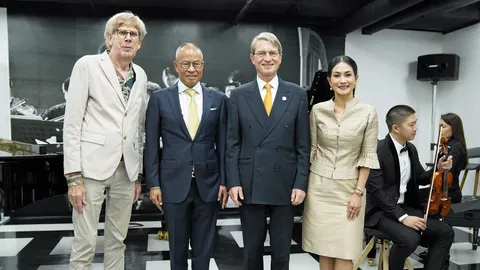 คอนเสิร์ตเพลงพระนิพนธ์ครั้งแรกในสมเด็จเจ้าฟ้าสิริวัณณวรีฯ