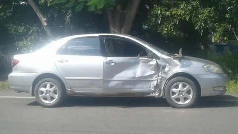 อดีตครูวัย 65 อ้างรีบไปรับเมีย กลับรถกลางถนน เด็ก ม.1 ขี่จยย.ชนดับ