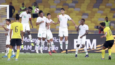 "มาเลเซีย" ฟอร์มร้อน เปิดรังทุบอินโดฯ 2-0 ศึกคัดบอลโลก