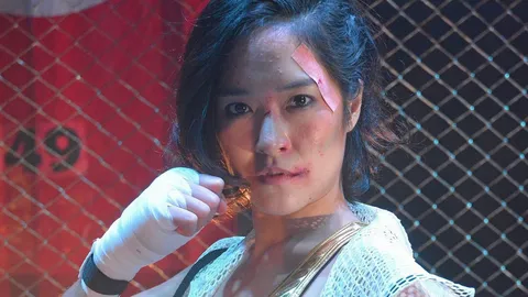 "จีจ้า" โชว์ลีลามวยกรงดุเดือด เล่นจริง เจ็บตัวแต่เป็นเรื่องจิ๊บๆ