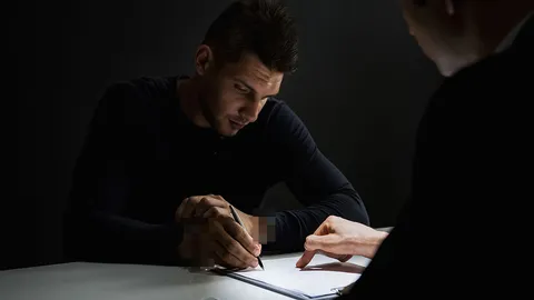 ปลอมสำเนาบัตรประชาชนของคนอื่น ผิดอะไรบ้าง