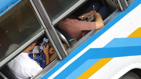 เริ่ม 9 ธันวา ให้เงินรางวัล 50% ของค่าปรับ ผู้แจ้งเบาะแสรถสาธารณะทำผิด