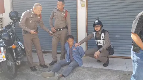 สาวใจเด็ด ซิ่ง จยย.ไล่โจรกระชากกระเป๋า ตัดสินใจพุ่งชนล้มคว่ำเจ็บคู่