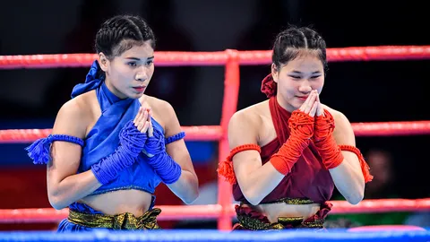 "ธนวรรณ-รุจิรา" จับคู่ซิวทองมวยไทยซีเกมส์ ประเภทไหว้ครู 