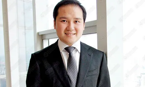 เอเชียทีค เดอะ  ริเวอร์ฟร้อนท์ แหล่งช็อปปิ้งท่องเที่ยวริมนํ้าเจ้าพระยาแห่งแรก