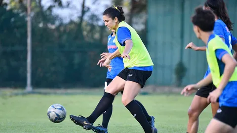 ชบาแก้วซ้อมก่อนบู๊เวียดนาม “โค้ชก้าง” ลั่นเต็มที่เพื่อทองซีเกมส์