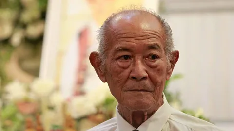 สิ้นดาราอาวุโส "แรม วรธรรม" พ่อ "พระเอกโอ" รอ "นีโน่" จัดการ (คลิป)