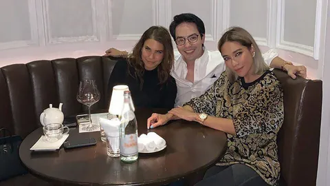 พลอย โพสต์ภาพคู่ ท็อป ณัฐเศรษฐ์ พร้อมแคปชั่นแซ่บการันตีเพื่อนจริงใจ