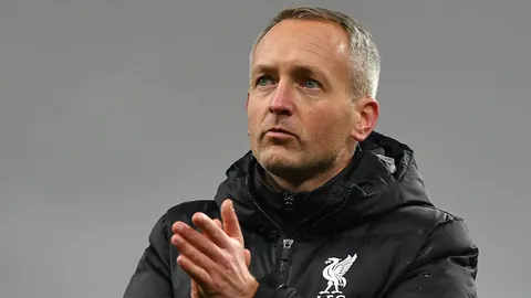 "คริทช์ลีย์" เผยหลังพาลิเวอร์พูลพ่ายวิลลากระจุย ชม 2 แข้งเป็นพิเศษ