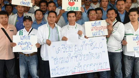 กลุ่มแท็กซี่หัวใหม่ออกโรงหนุนแกร็บถูกกฎหมาย