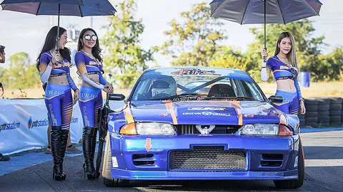 ประมวลภาพพริตตี้คนงาม สีสันร้อนแรงแห่งสนามดริฟต์