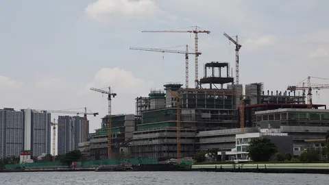 บทบรรณาธิการ : สภาต้องกวาดบ้านตัวเอง