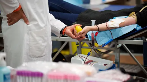 สกู๊ปหน้า 1 : เทศกาลนี้คลังเลือดน้อย เตรียมอุบัติเหตุหยุดยาว