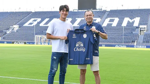 ความหวังใหม่ "บุรีรัมย์" เปิดตัว "จอง แจ ยอง" กัปตันทีมโปฮัง สตีลเลอร์ส 