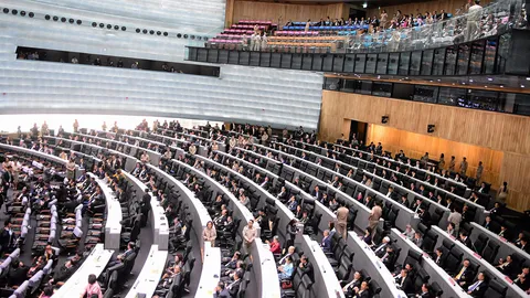 หมายเหตุประเทศไทย : จากฉายารัฐบาลสู่รัฐสภา สะท้อนอนาคตประเทศไทย