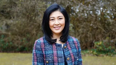 "ยิ่งลักษณ์" อวยพรปีใหม่ 2563 ขอให้พี่น้องคนไทย สดใส มีความสุข 