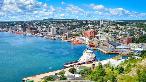 เปิดฟ้าส่องโลก : เกริ่นนิวฟันด์แลนด์