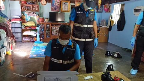 ลูกชาย ผญบ.ดัง ชักปืนจะสู้ถูก ตร.ตรัง ยิงขาเจ็บ หลังถูกตามจับพัวพันยาเค