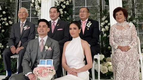 ริต้า-กรณ์ หมั้นแล้ว เรียบหรู อบอวลไปด้วยรักหวานชื่น