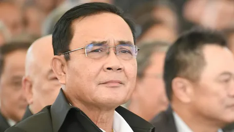 นายกฯ ห่วงความเดือดร้อนประชาชน สั่งจัดระเบียบจราจรสนามบินดอนเมือง