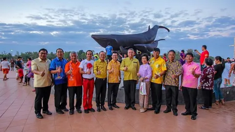 มองทั่วทิศเมืองไทย : สร้างประติมากรรม “วาฬบรูด้า”