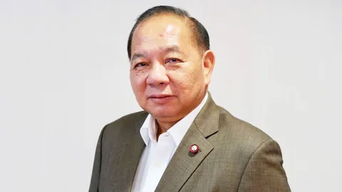 "สามารถ แก้วมีชัย" ลาออกจากเพื่อไทย หลังอยู่มา 20 ปี บอกต้องการอิสระ