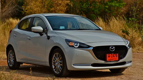 ขับดีแต่ราคาไม่ค่อยโดน! ทดสอบรุ่นปรับโฉม MAZDA 2 1.5 XDL 