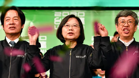 หน้าต่างโลก : ชัยชนะบนความตึงเครียด