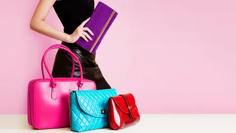 แห่ลักลอบนำเข้าแบรนด์เนม กรมศุลกากรเปิดตัว "นายอากร"