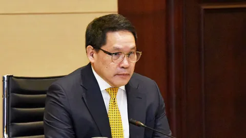 งัวเงียออกชุดมาตรการแก้บาทแข็ง