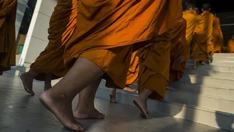 รุกแยกกลุ่มสาระการเรียนศีลธรรม