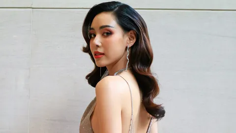 "ตูน พิมพ์ปวีณ์" เลิฟซีนจัดเต็ม ใกล้ชิด "พี่เอก" แอบเกร็งปนจั๊กจี้ ใน "วิมานมนตรา"