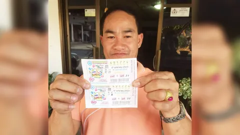 พ่อมาเข้าฝัน หอบเครื่องประดับมาให้ หนุ่มพนักงานขับรถ ถูกหวย 12 ล้าน