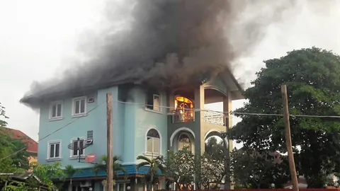 ย่างสดหนุ่มป.โท สยองบ้านหรู เร่งพิสูจน์คลี่เงื่อนงำ (คลิป)