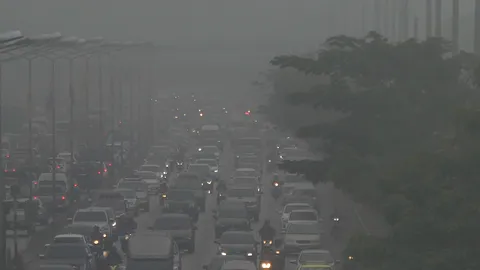 ออกแจกหน้ากากอนามัยป้องกันฝุ่น