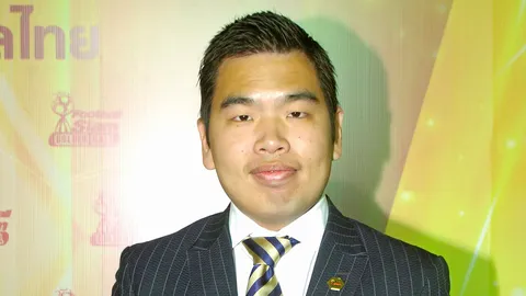 เทียบท่าหน้า 3 : ลุยท้องถิ่น