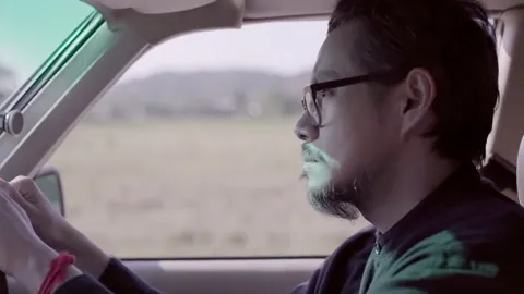 ปรับวิธีคิด โมทย์ เลิกจมกับความเสียใจเพราะเพลง 