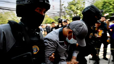 ให้ชีวิตมีสีสัน-ท้าทาย โจรเล่นลิ้น เหตุฆ่าปล้นทอง