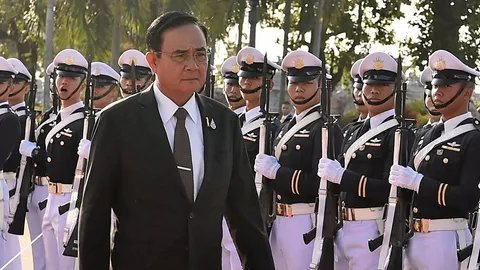 เคร่งเครียด