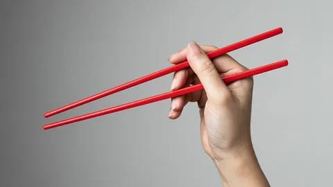 ชักธงรบ : วิชาใช้ตะเกียบ