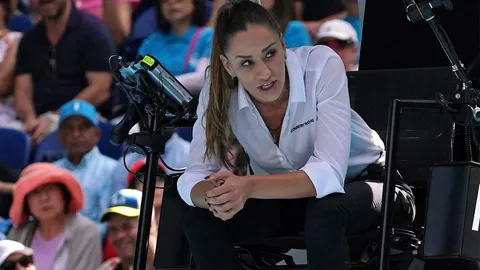 เปิดม่าน joke opera : อัมไพร์แย่งซีน