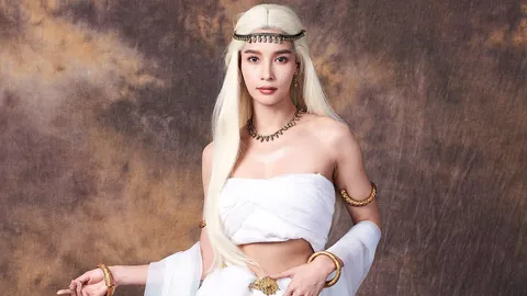 “วิว” สลัดภาพนางเอกสายหวาน สวมวิญญาณนางพญางูพันปี ใน “อสรพิษ”