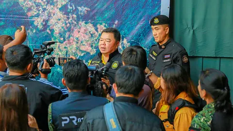 ลุยม่อนแจ่ม